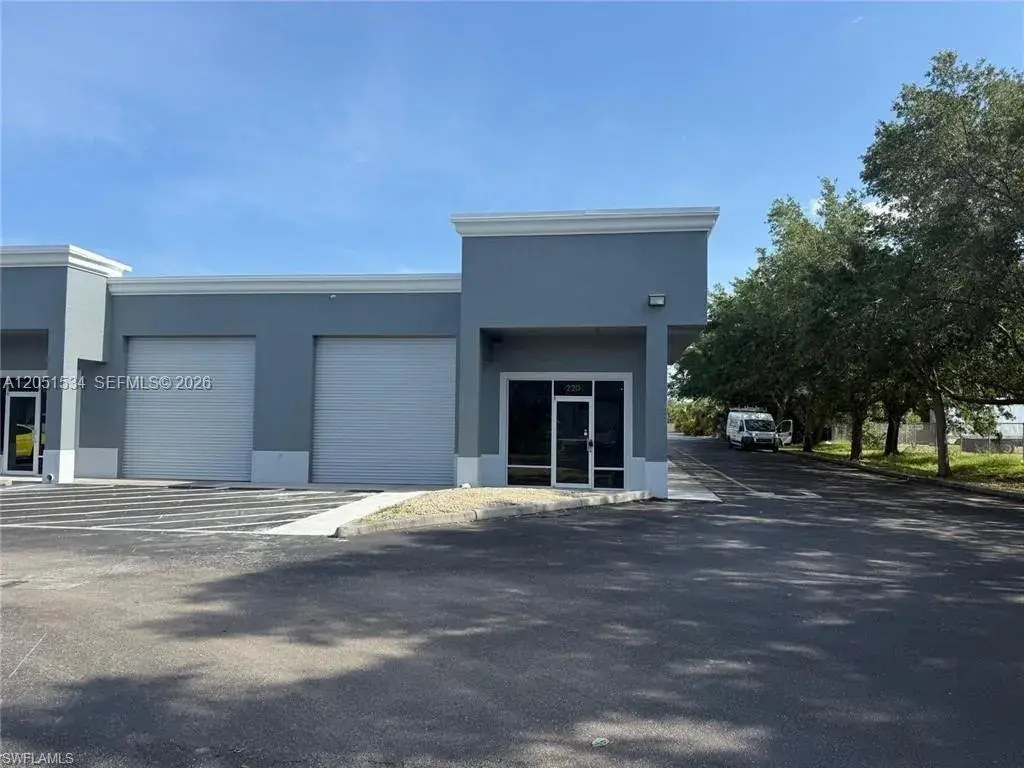 Commercial Sale for sale at 3894 Mannix Dr # 220, Naples FL 34114