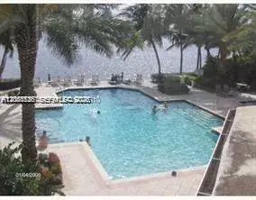 3245 NE 184th St # 13111, Aventura FL 33160