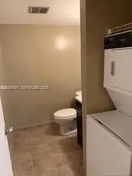 4168 Inverrary Dr # 305, Lauderhill FL 33319