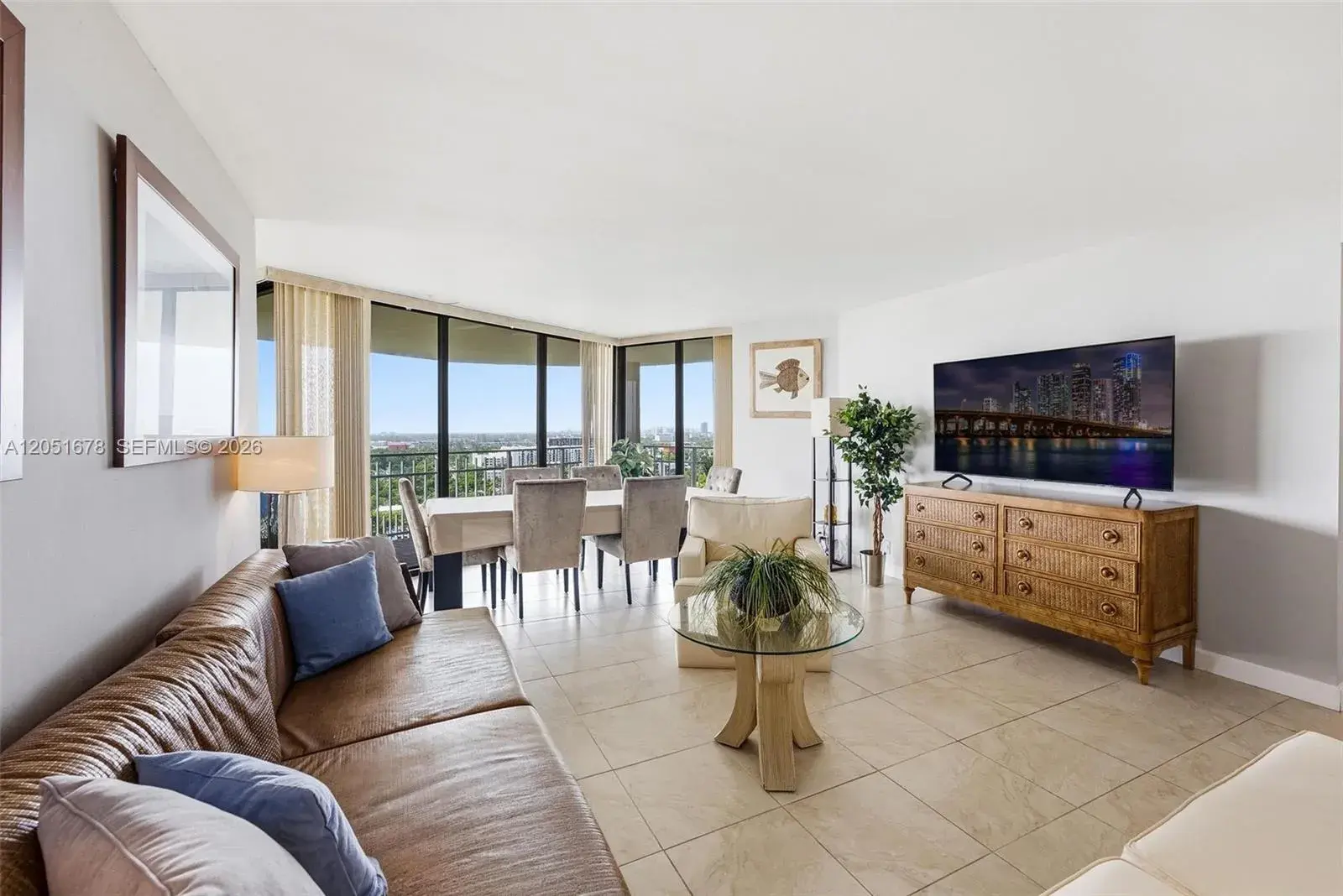 2 bedroom 2 bath Residential for sale at 2000 Towerside Ter # 1911, Miami FL 33138