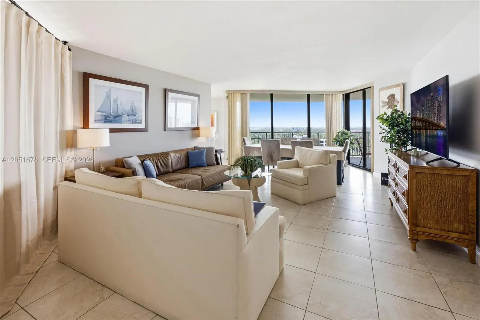 2000 Towerside Ter # 1911, Miami FL 33138