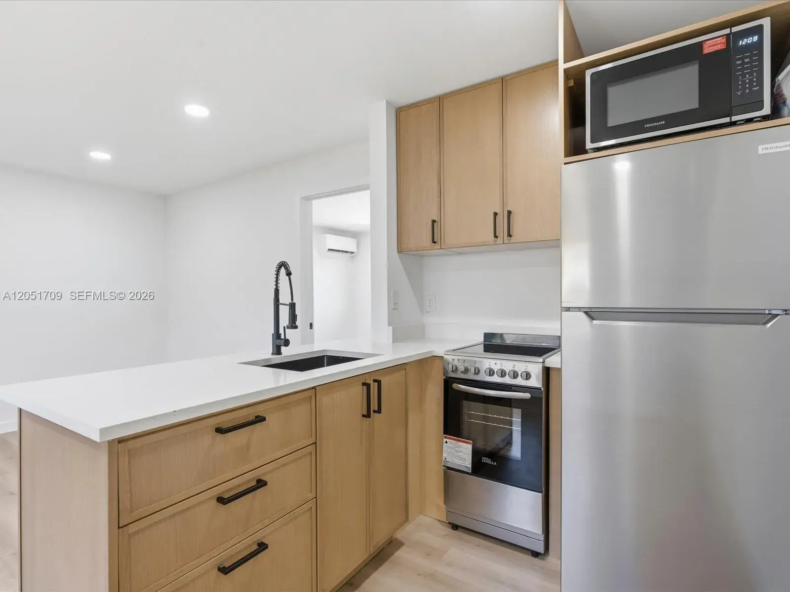 1129 NE 16th Ave # 1, Fort Lauderdale FL 33304