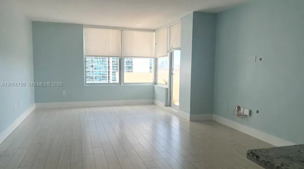 2899 Collins Ave # 724, Miami Beach FL 33140