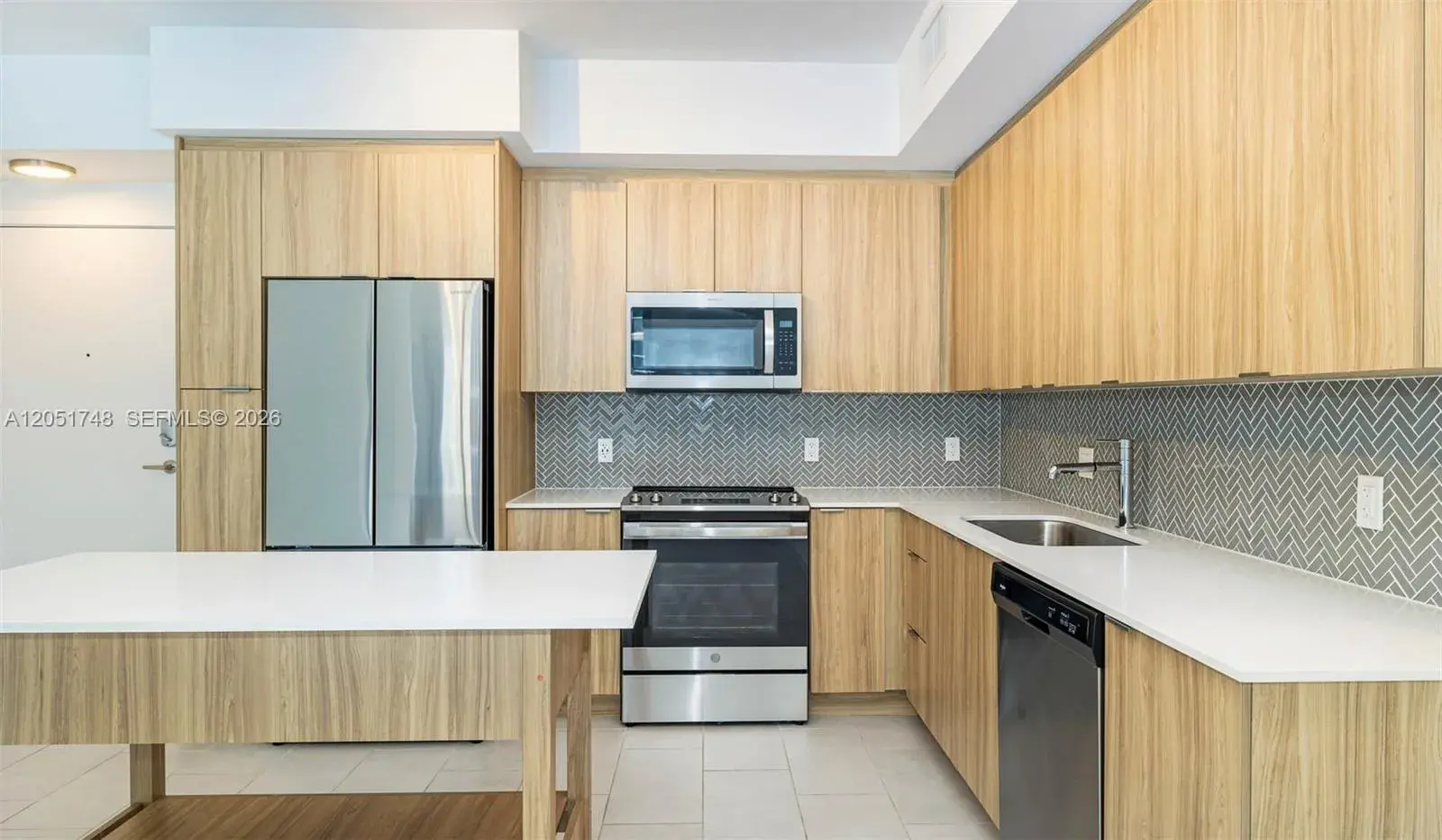2150 N Bayshore Dr # 609, Miami FL 33137