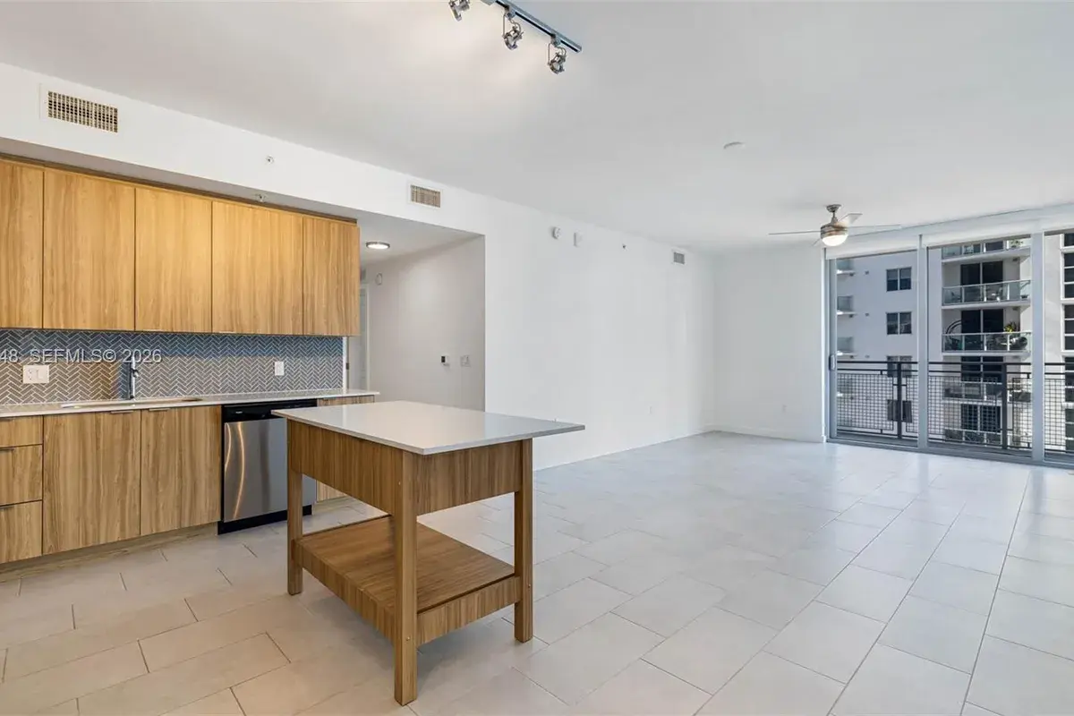 2150 N Bayshore Dr # 609, Miami FL 33137