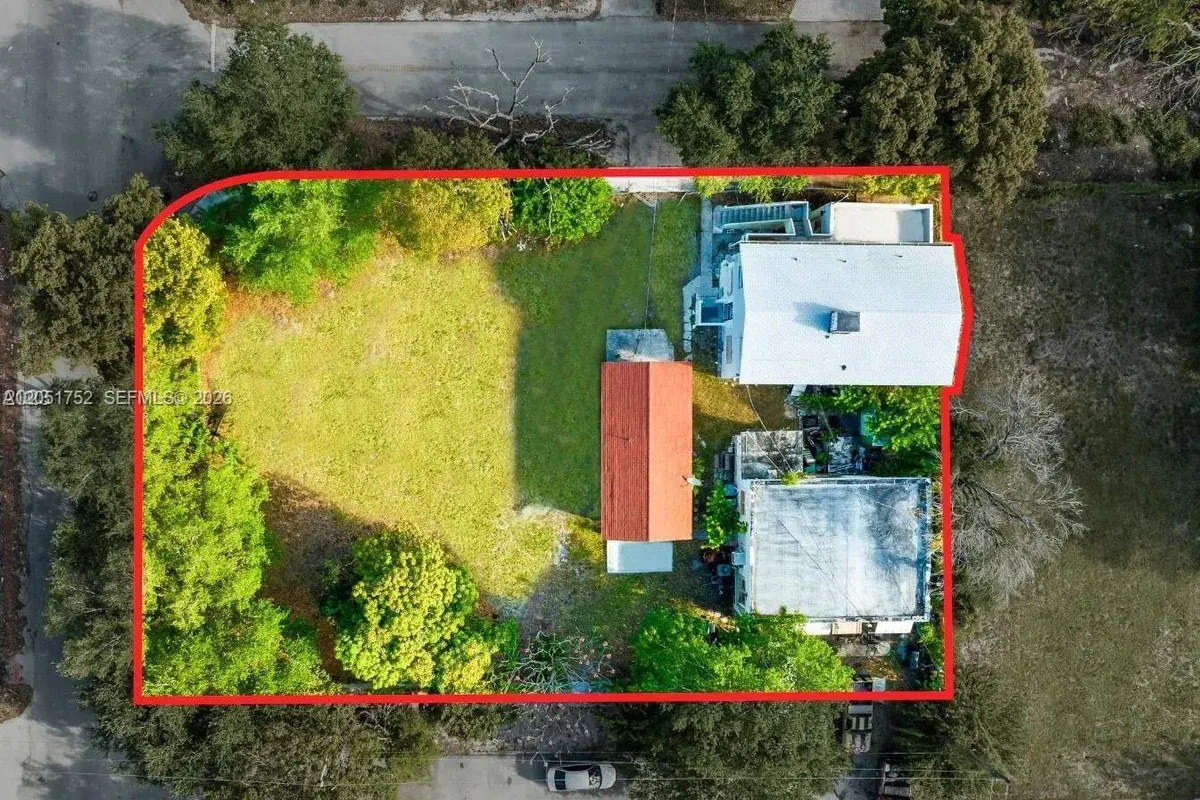 1133 NW 79th Ter, Miami FL 33150