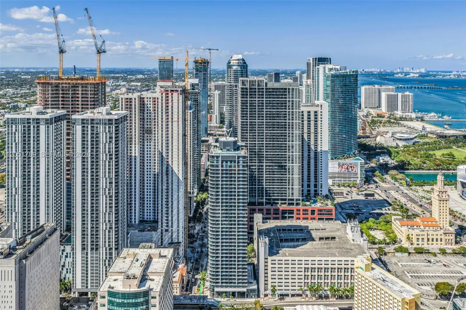 121 NE 5th St # 304, Miami FL 33132