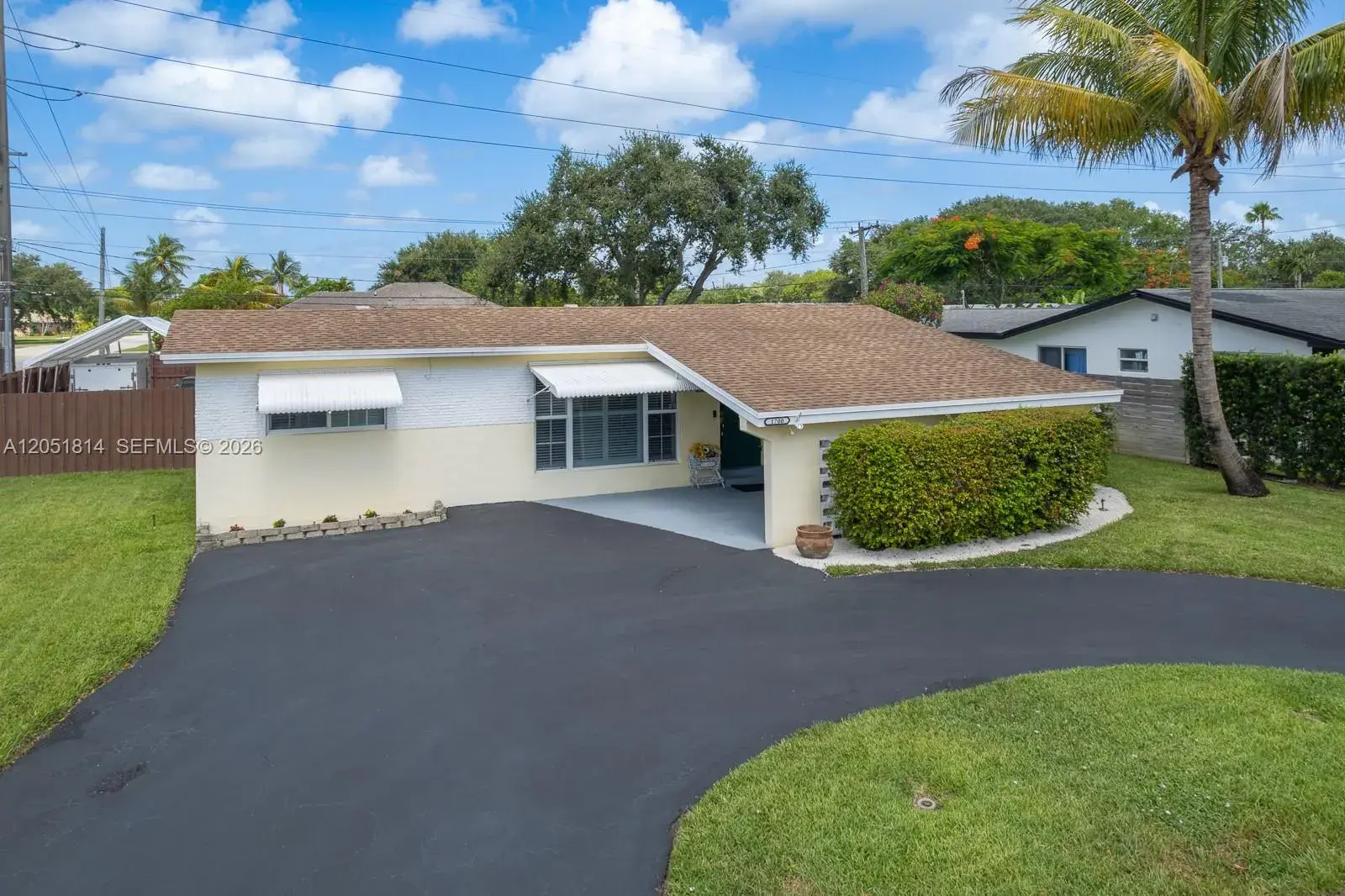 3 bedroom 2 bath Residential for sale at 1700 N Park Rd, Hollywood FL 33021
