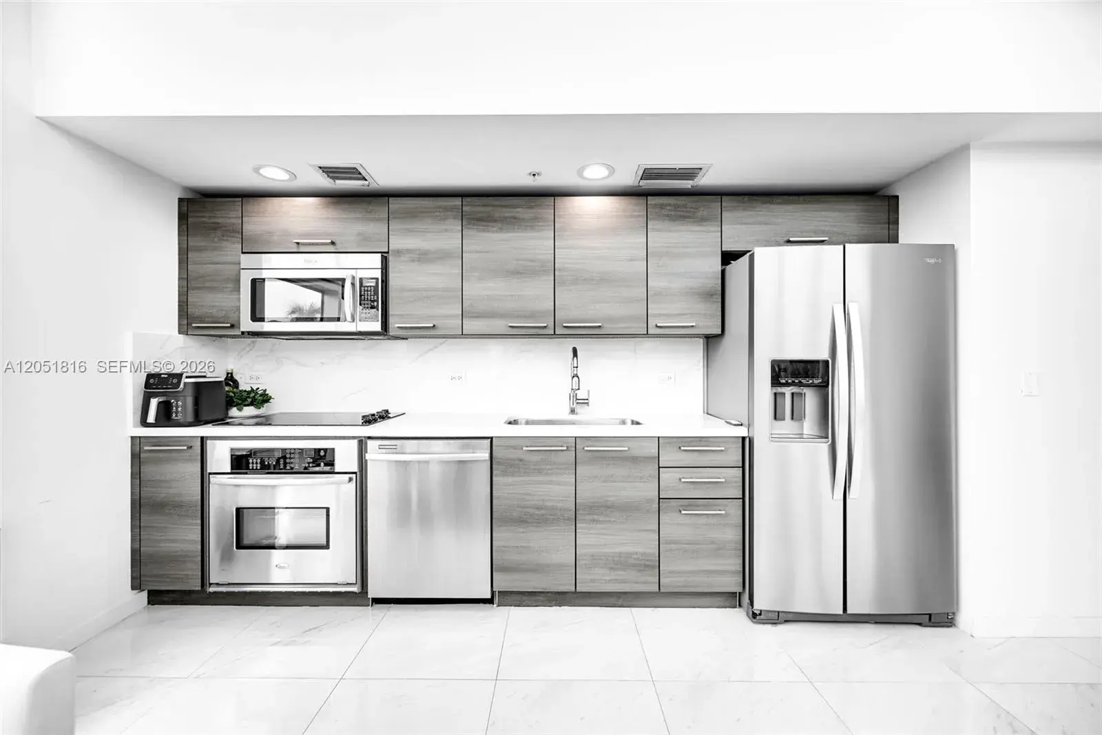 421 Meridian Ave # 15, Miami Beach FL 33139
