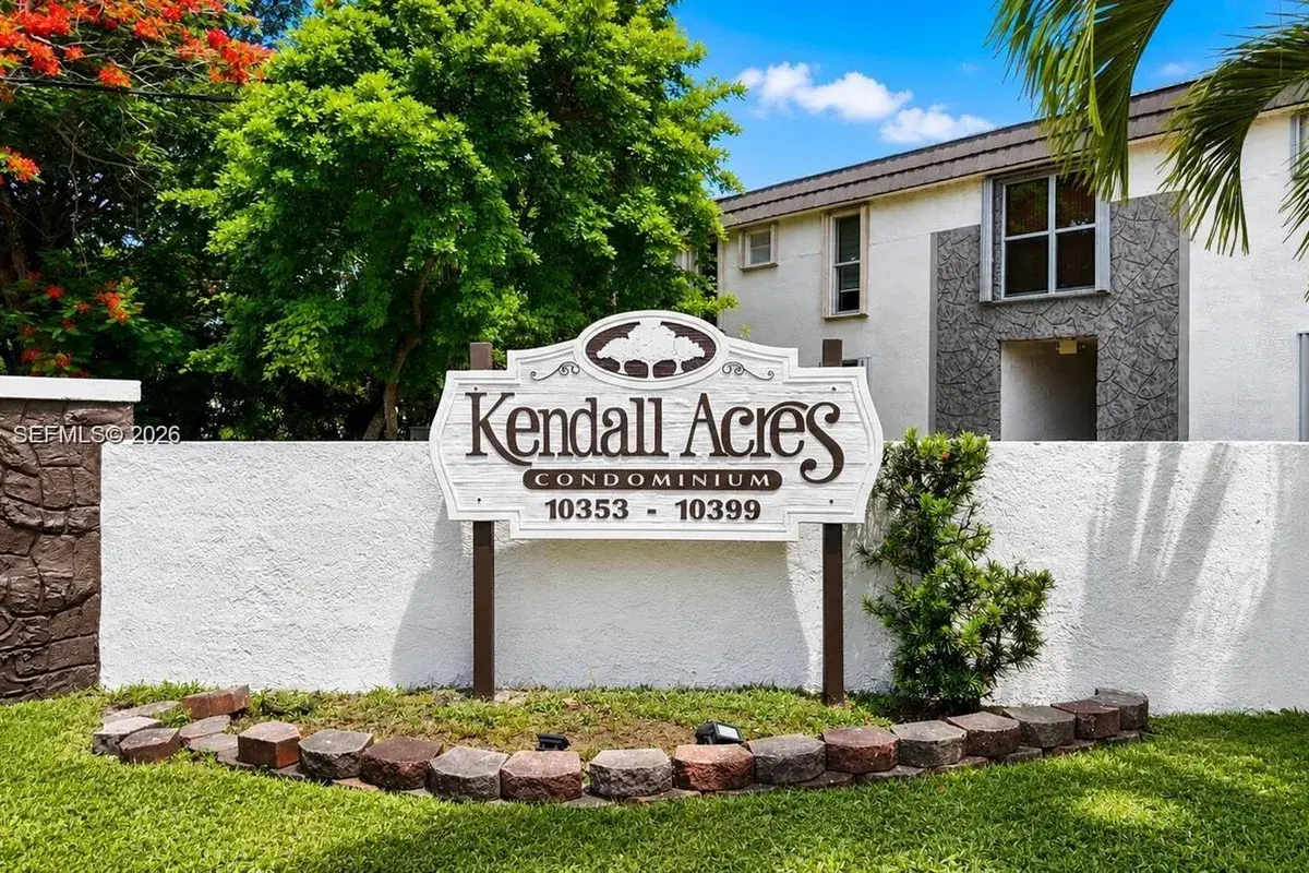 10375 N Kendall Dr # J7, Miami FL 33176