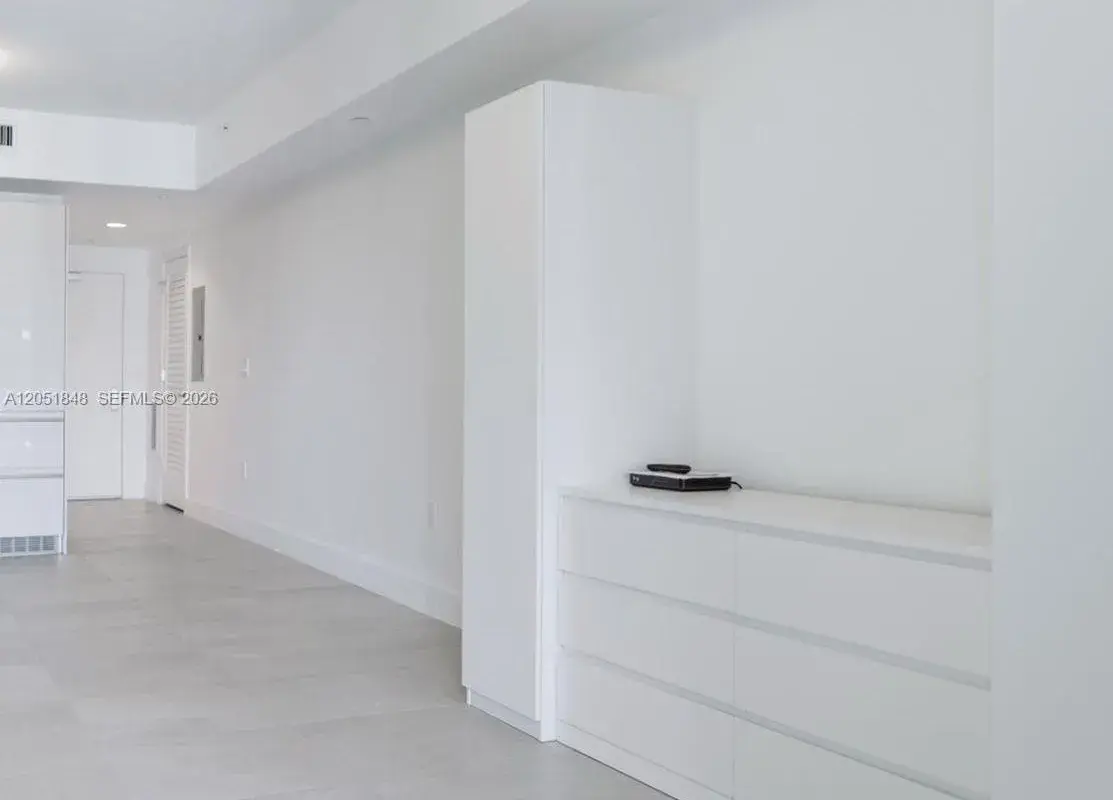 1010 Brickell Ave # 3210, Miami FL 33131
