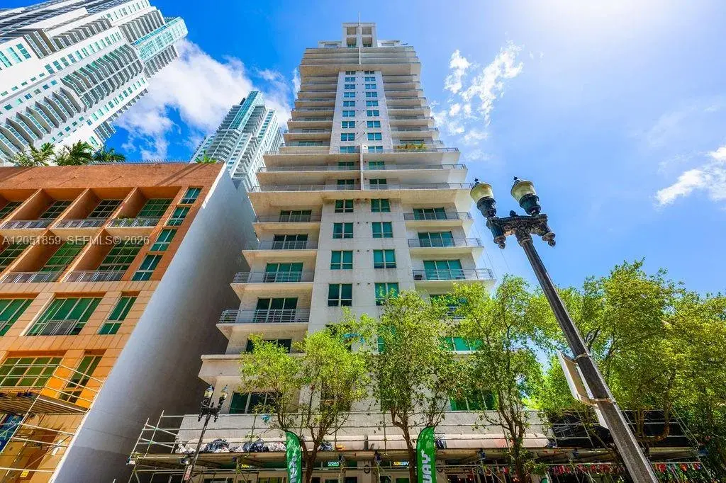 234 NE 3rd St # 909, Miami FL 33132