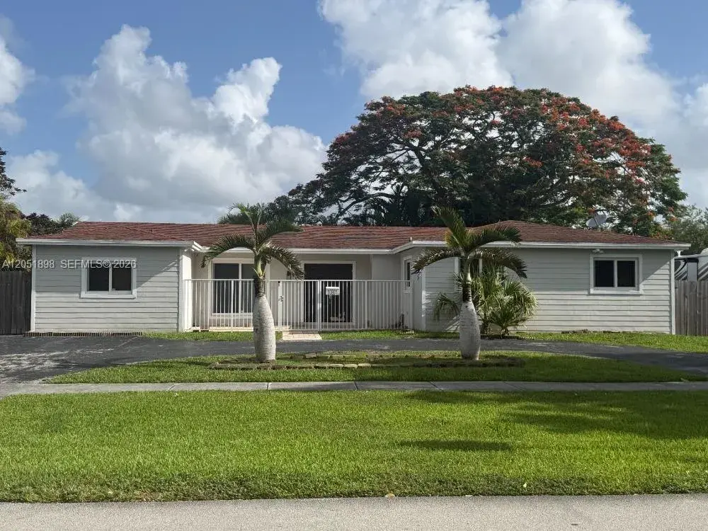 5 bedroom 3 bath Residential for sale at 10601 SW 96th St, Miami FL 33176