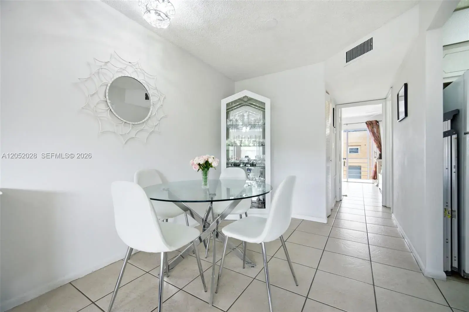 9101 Sunrise Lakes Blvd # 218, Sunrise FL 33322