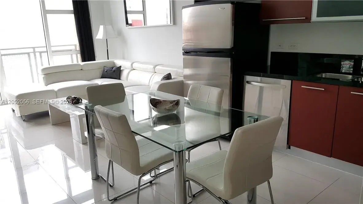 244 Biscayne Blvd # 442, Miami FL 33132