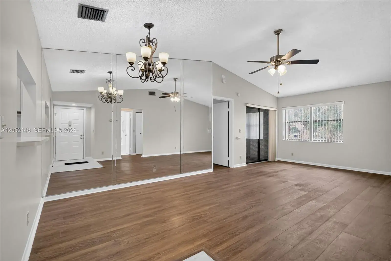 7626 Tahiti Ln # 204, Lake Worth FL 33467