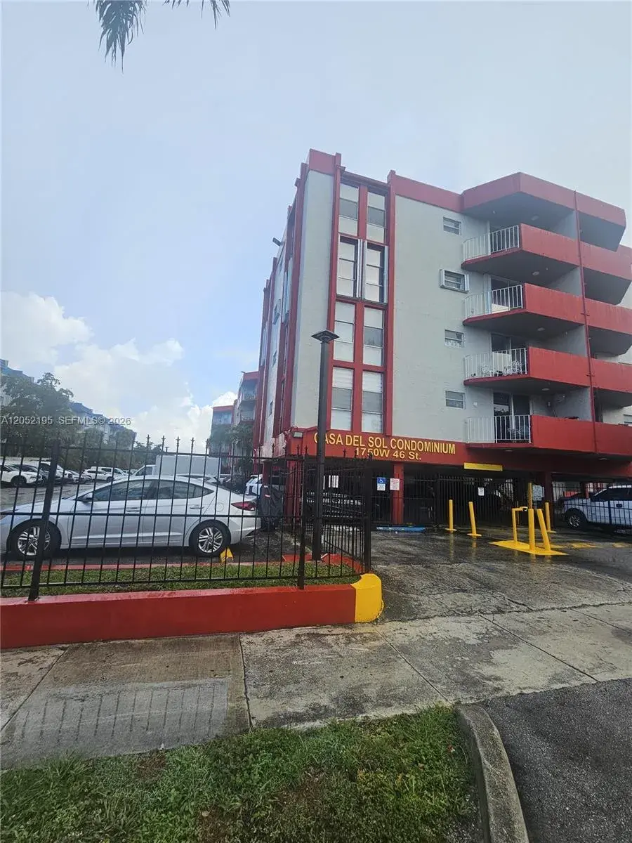 2 bedroom 2 bath Residential for sale at 1750 W 46th St # 518, Hialeah FL 33012
