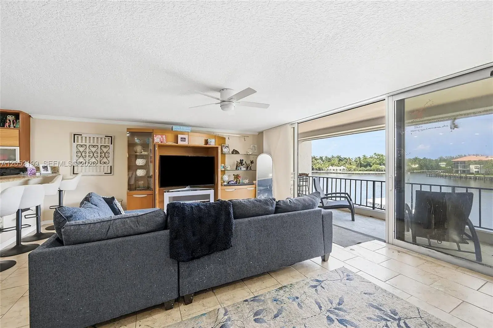 2 bedroom 2 bath Residential for sale at 801 Palm Trl # 10, Delray Beach FL 33483