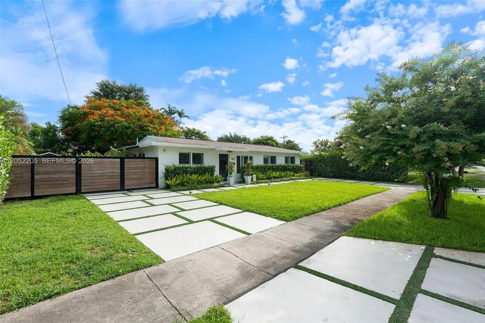 9851 SW 85th Ter, Miami FL 33173