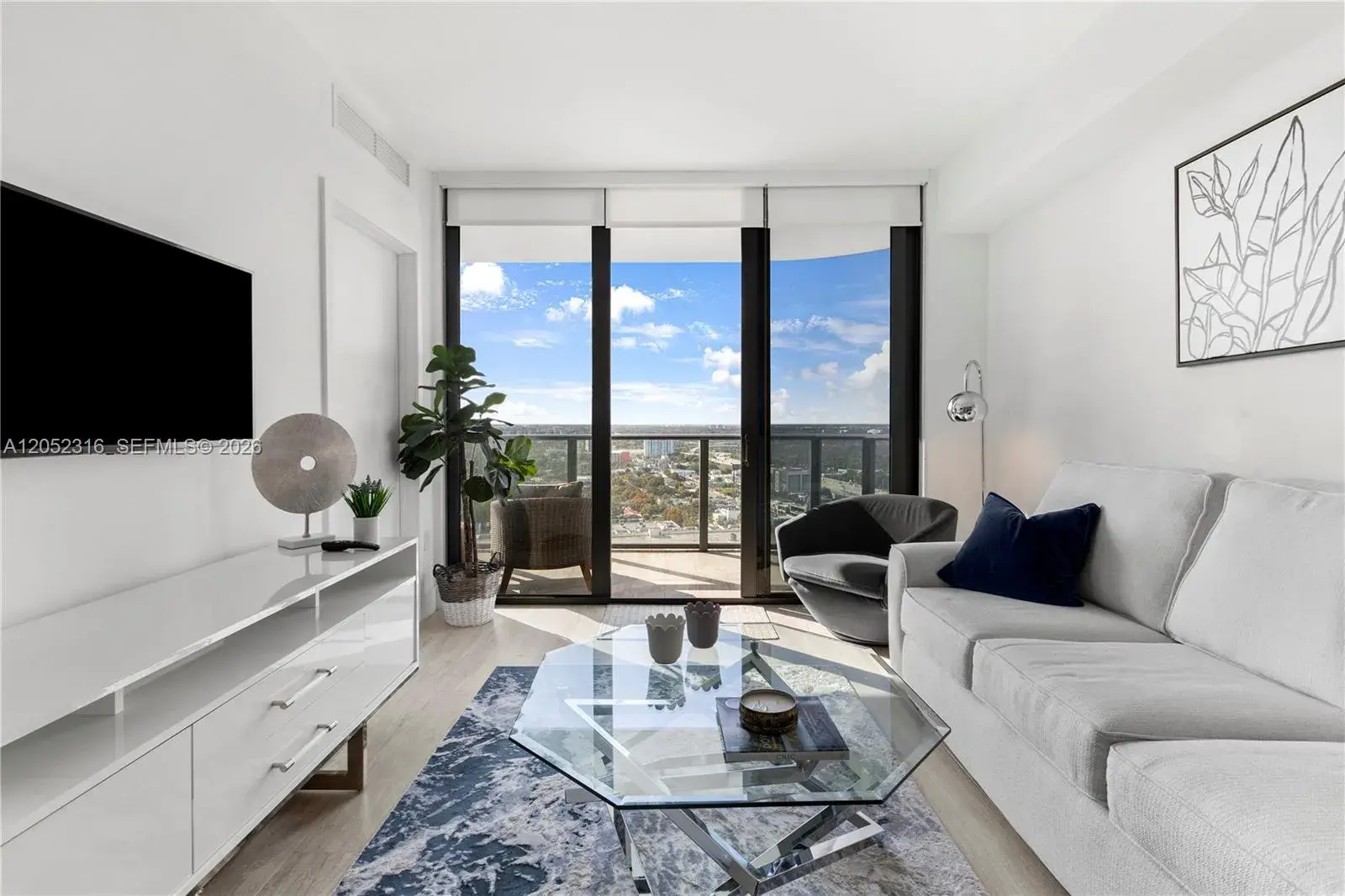 121 NE 34th St # 2410, Miami FL 33137