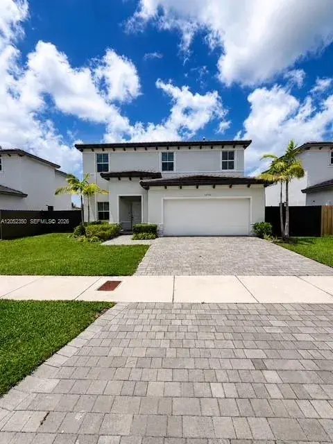 5 bedroom 3 bath Residential for sale at 12753 SW 213th Ter, Miami FL 33177