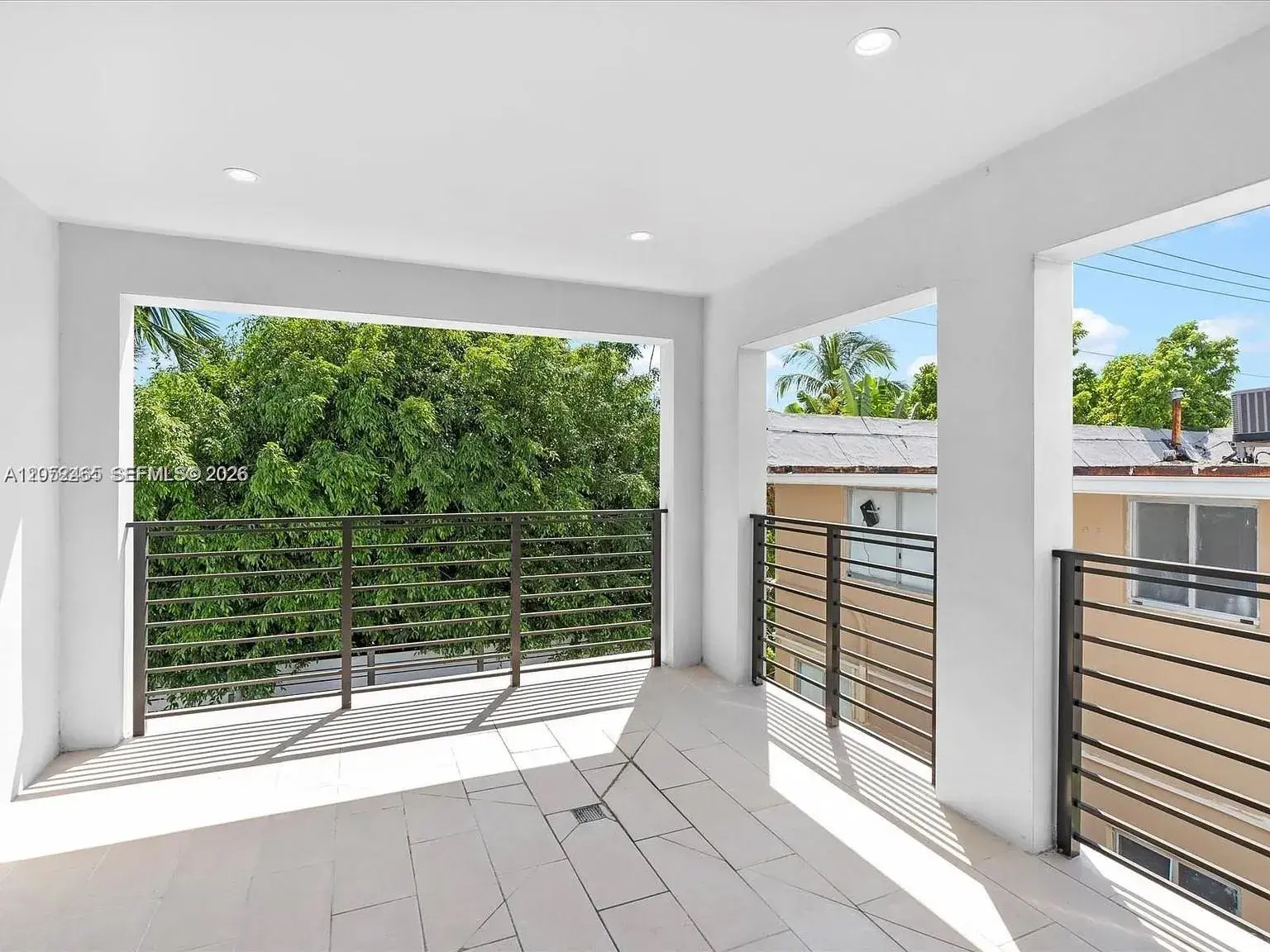 1134 71st St # 3, Miami Beach FL 33141
