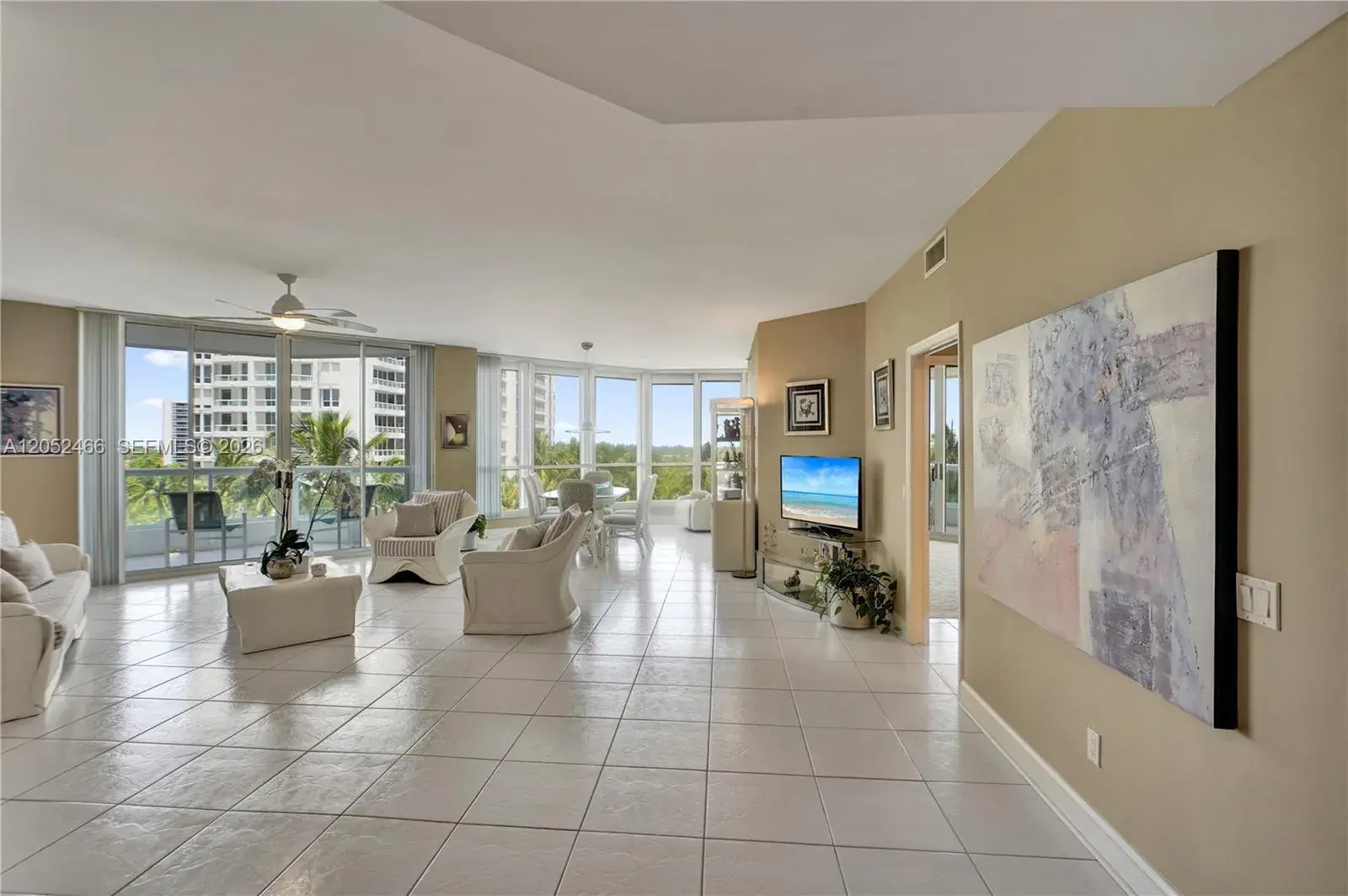 21150 Point Pl # 805, Aventura FL 33180
