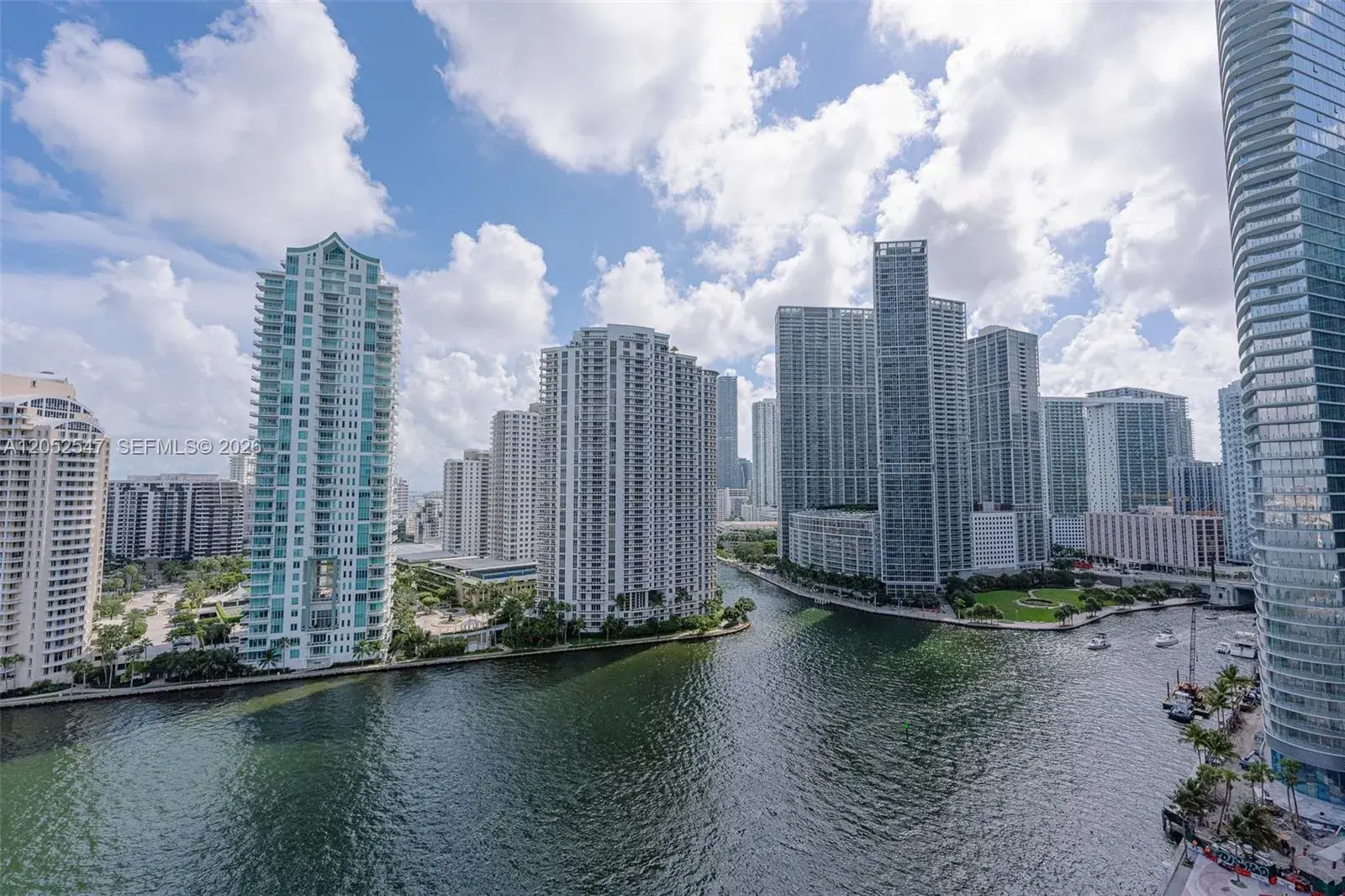 325 S Biscayne Blvd # 2119, Miami FL 33131