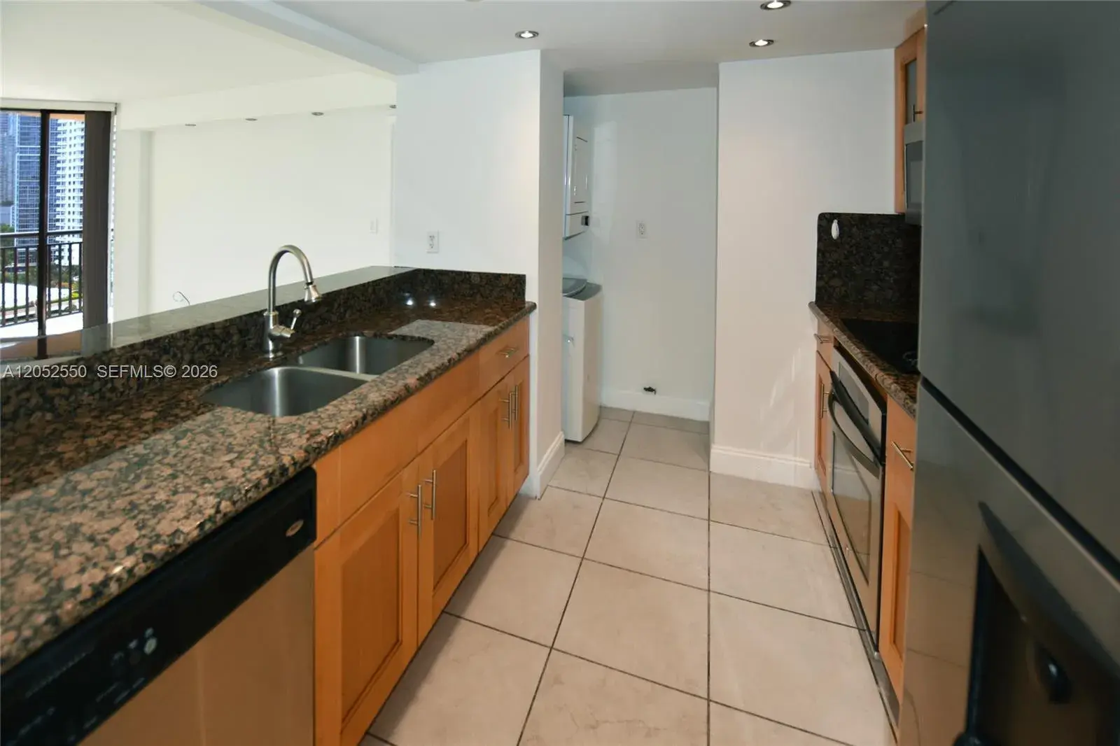 540 BRICKELL KEY DR # 1511, Miami FL 33131