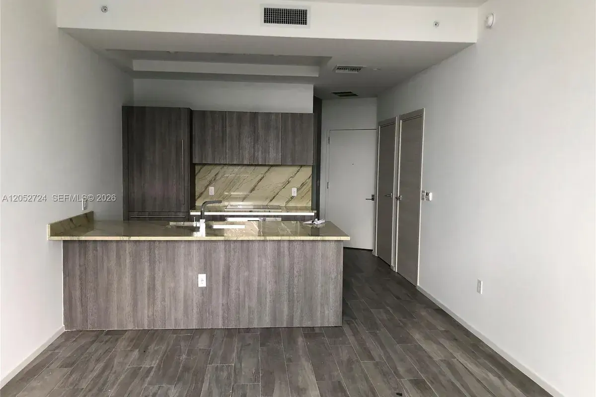 801 S Miami Ave # 5108, Miami FL 33130