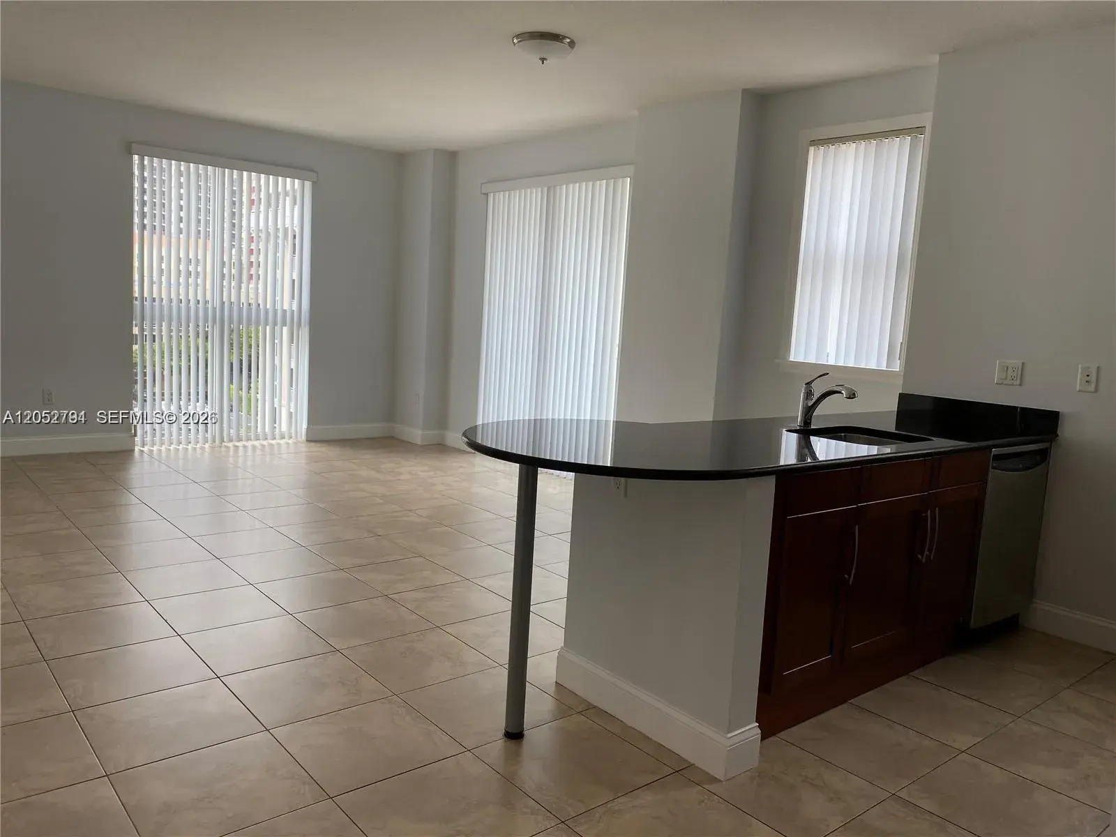 7280 SW 90th St # 501, Miami FL 33156