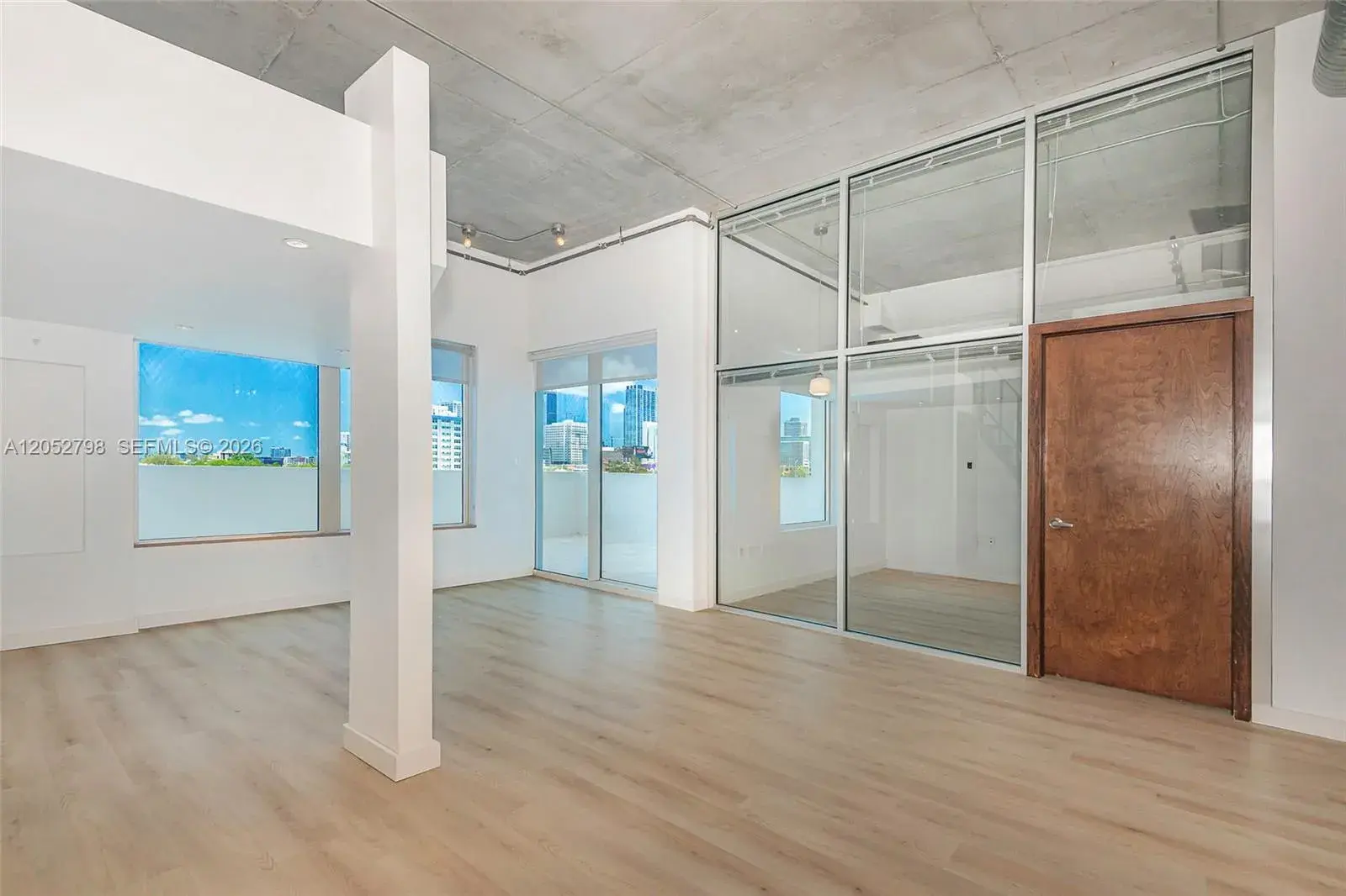 10 SW South River Dr # 607, Miami FL 33130