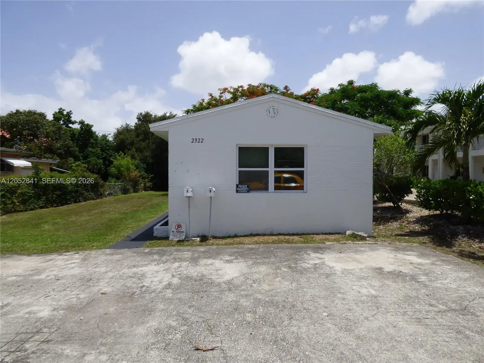 1 bedroom 1 bath Residential Lease for rent at 2322 Johnson St # 1, Hollywood FL 33020