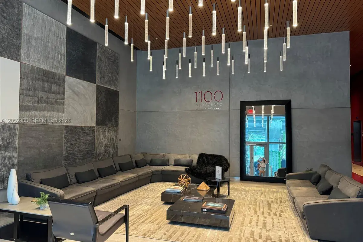 1100 S Miami Ave # 411, Miami FL 33130