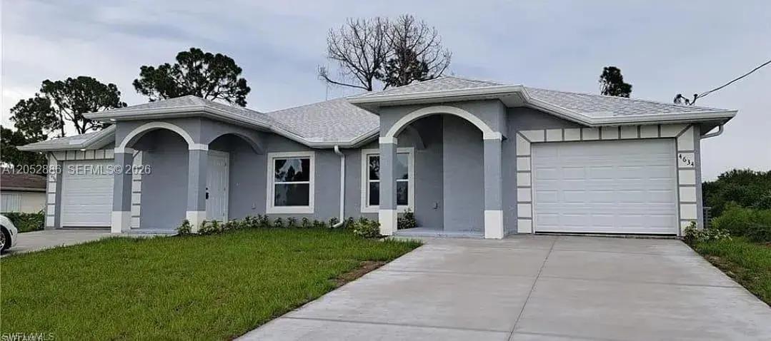 Residential Income for sale at 2225/2227 Snead Drive, Lehigh Acres FL 33973