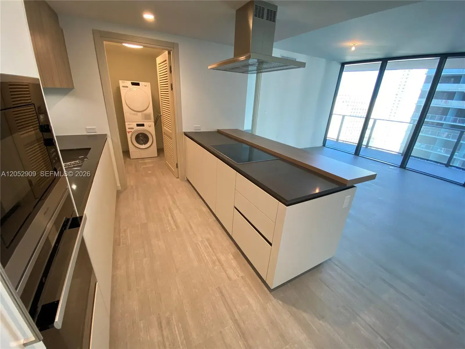 1000 BRICKELL PLAZA # 3309, Miami FL 33131