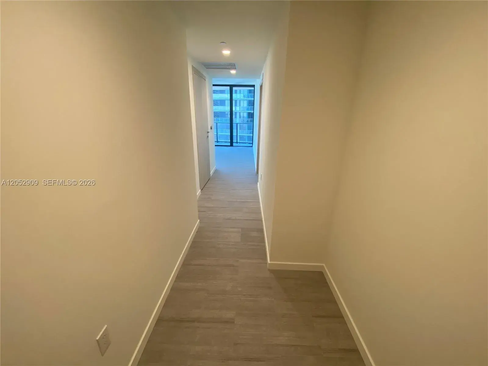 1000 BRICKELL PLAZA # 3309, Miami FL 33131