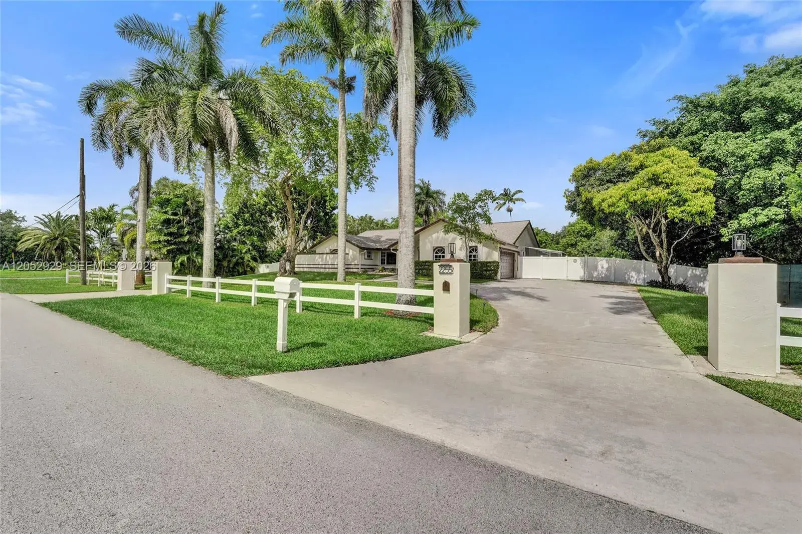 2255 SW 145th Ave, Davie FL 33325