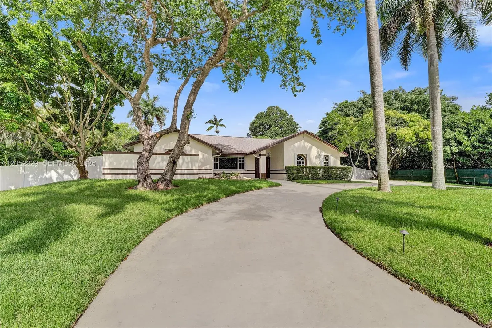 2255 SW 145th Ave, Davie FL 33325