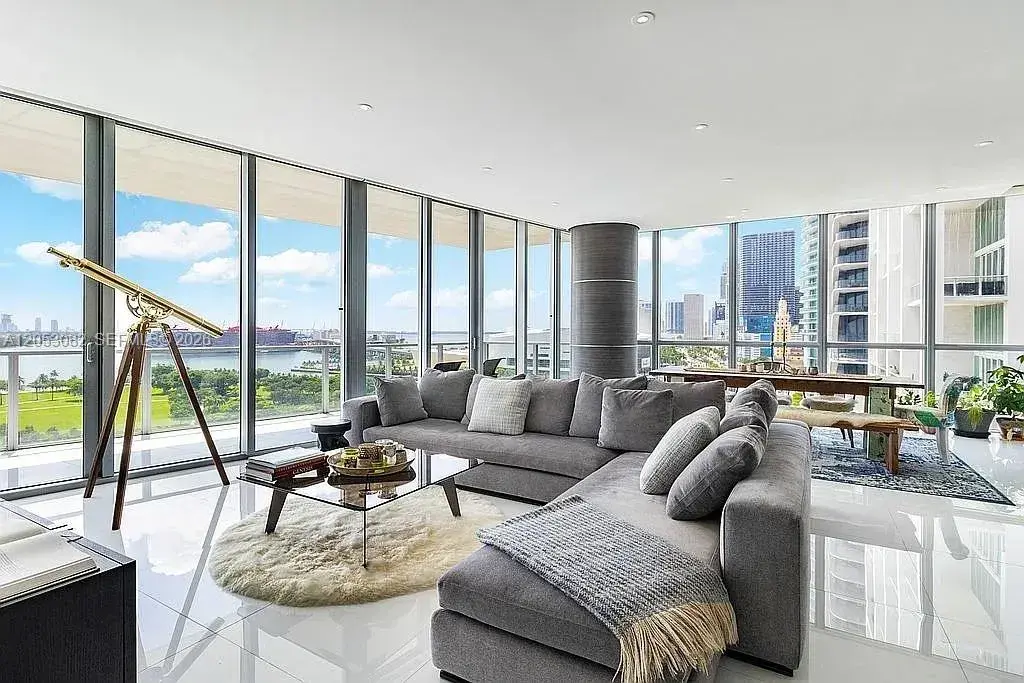 2 bedroom 2 bath Residential for sale at 1100 Biscayne Blvd # 1501, Miami FL 33132