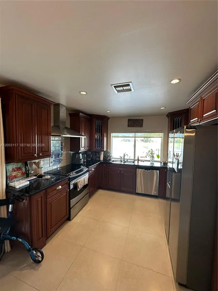 5030 SW 149th Pl, Miami FL 33185