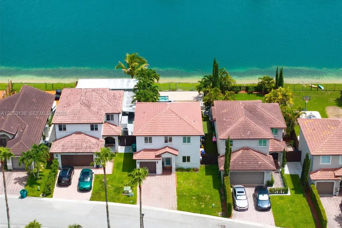 12050 SW 135th Ter, Miami FL 33186