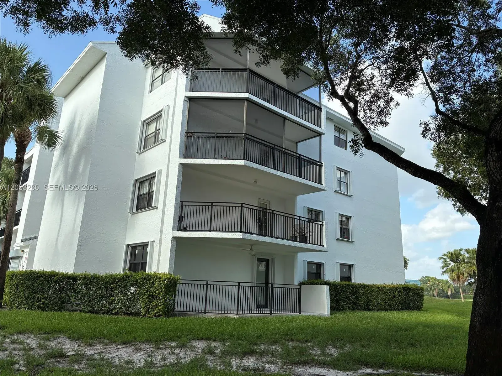 16141 Blatt Blvd # 113, Weston FL 33326