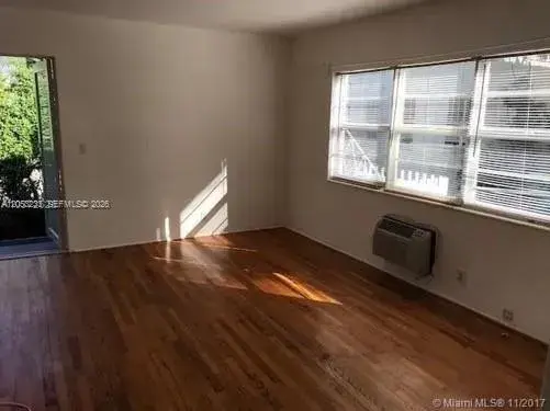 1235 Euclid Ave # 8, Miami Beach FL 33139