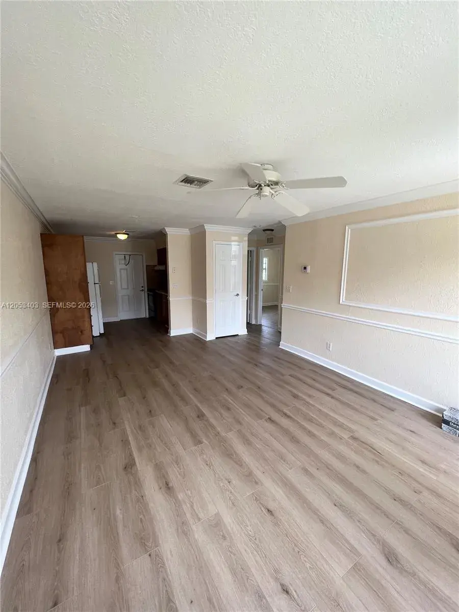 8701 NW 38th Dr # 1, Coral Springs FL 33065