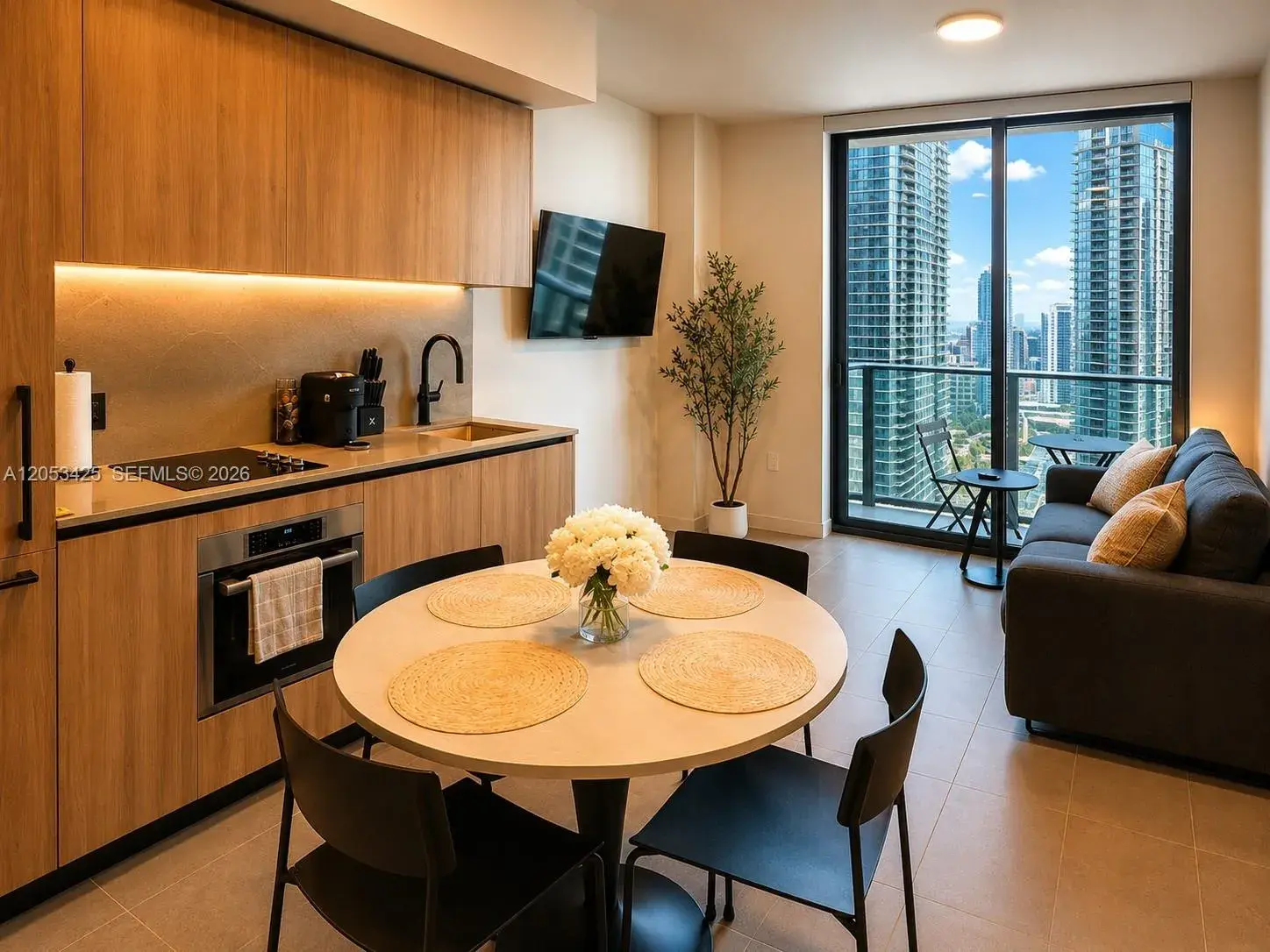 121 NE 5th St # 3411, Miami FL 33132