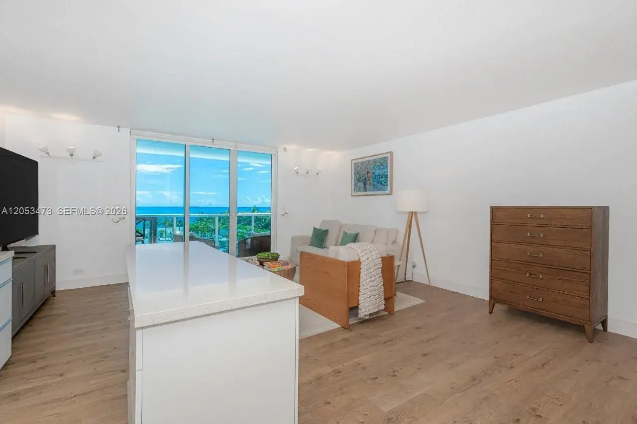 2301 Collins Ave # 541, Miami Beach FL 33139