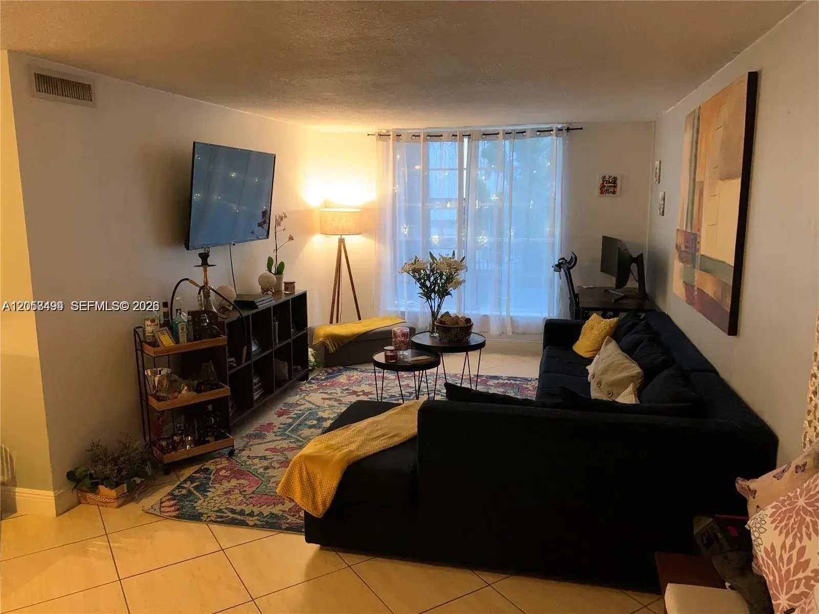 210 SW 11th St # 204, Miami FL 33130
