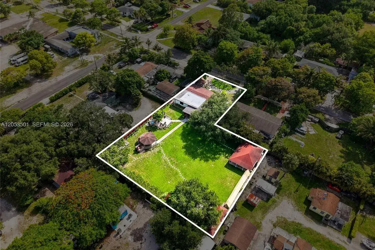 15425 N Miami Ave, Miami FL 33169
