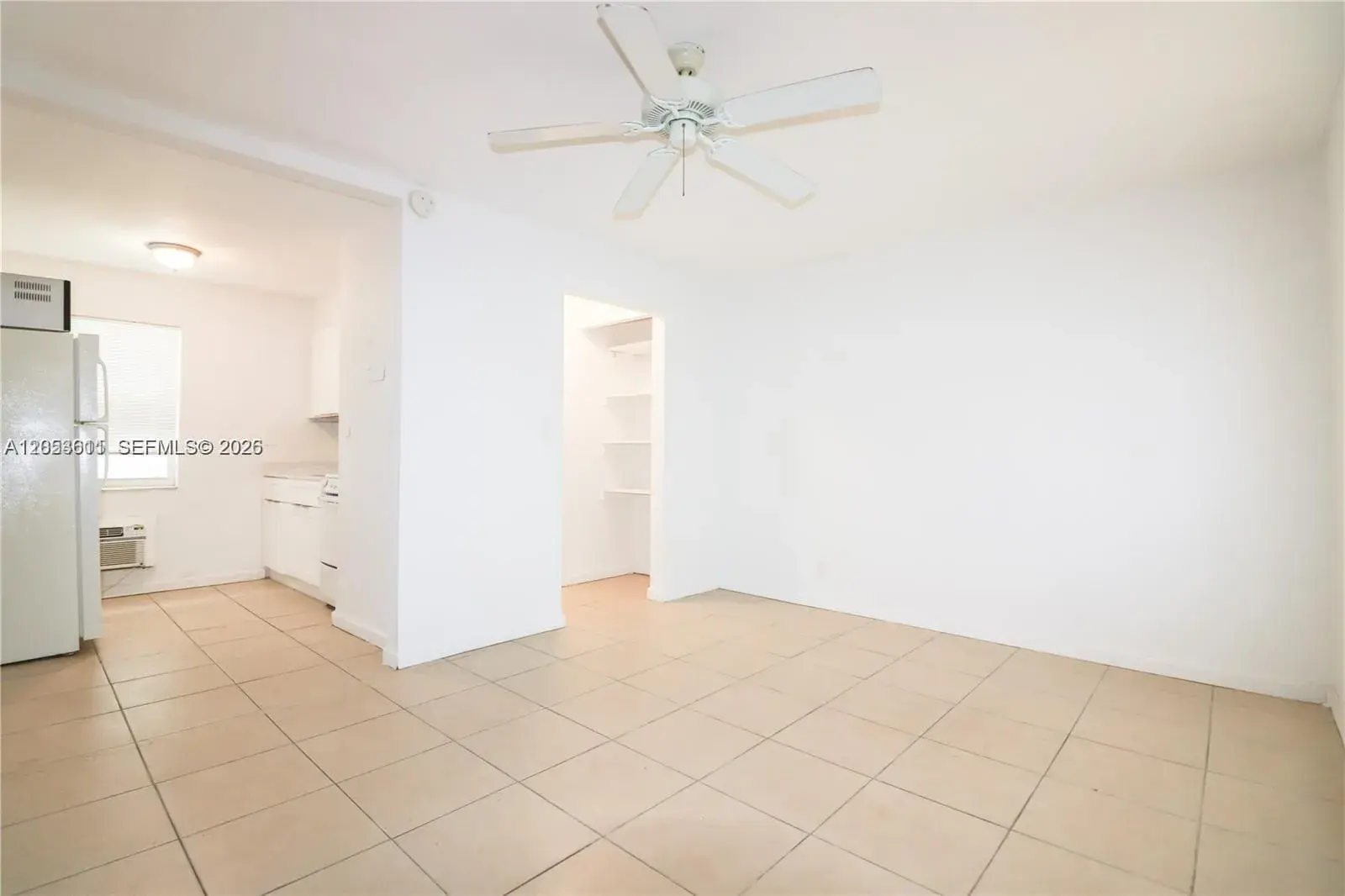 1 bath Residential Lease for rent at 716 NE 8th St # 4, Hallandale Beach FL 33009